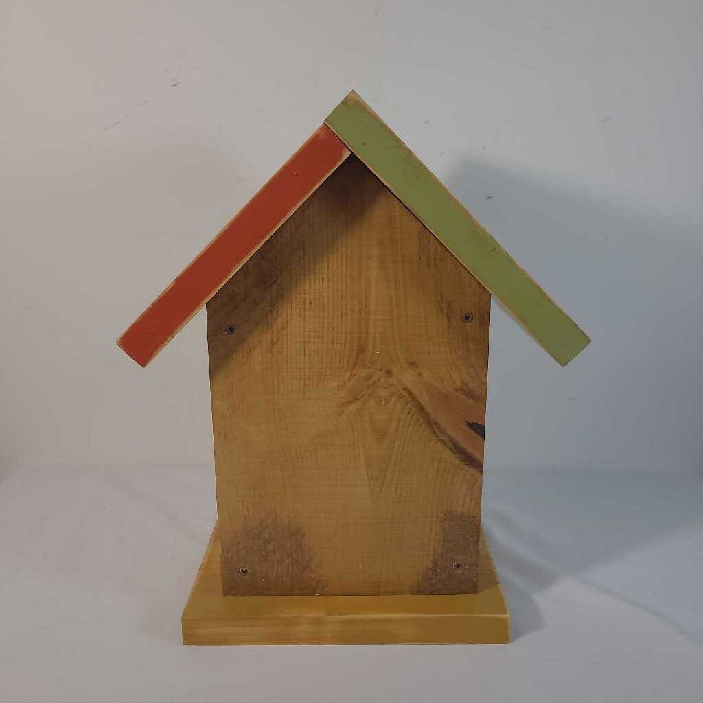 PUMPKIN BIRDHOUSE