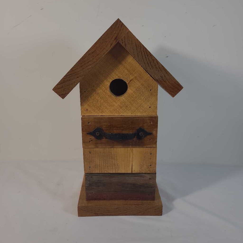 SINGLE BIRDHOUSE