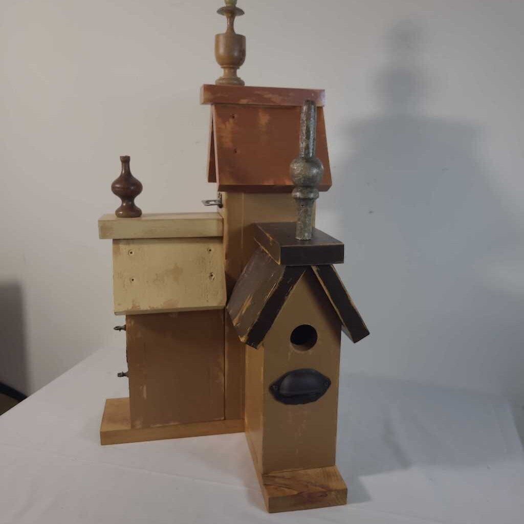 TRIPLE BIRDHOUSE