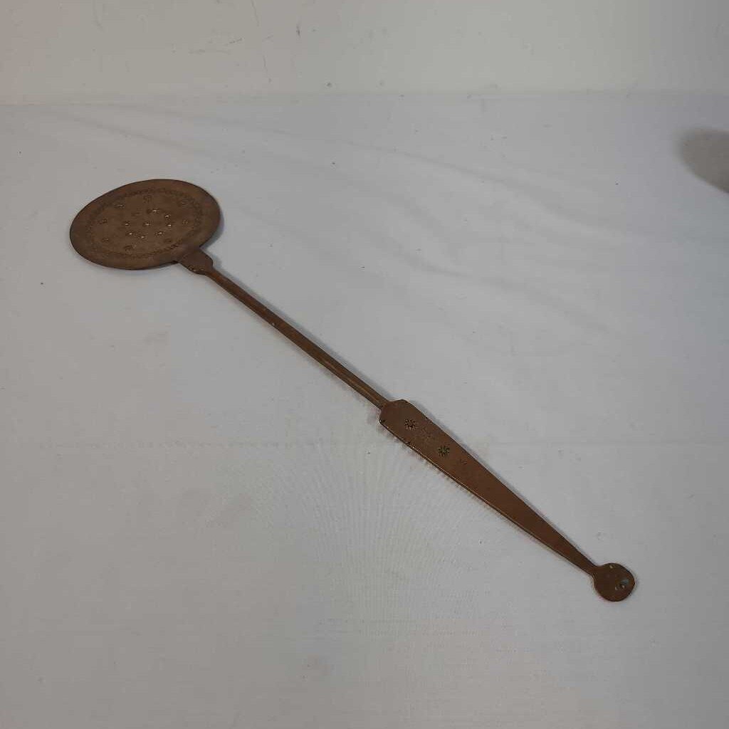 VTG LONG HANDLE COPPER SKIMMER
