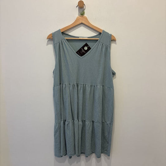 BLUE FLOWY TANK TOP