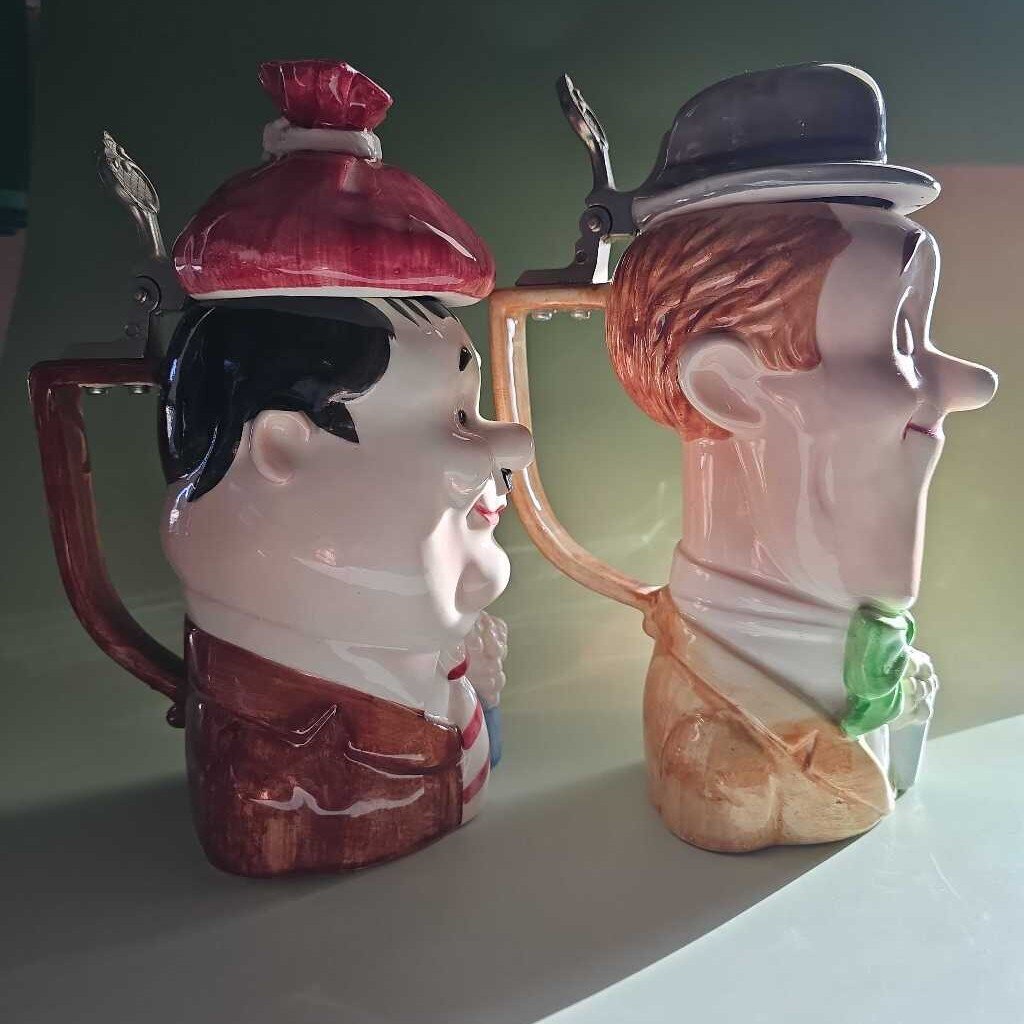 1972 Laurel & Hardy Steins - Set