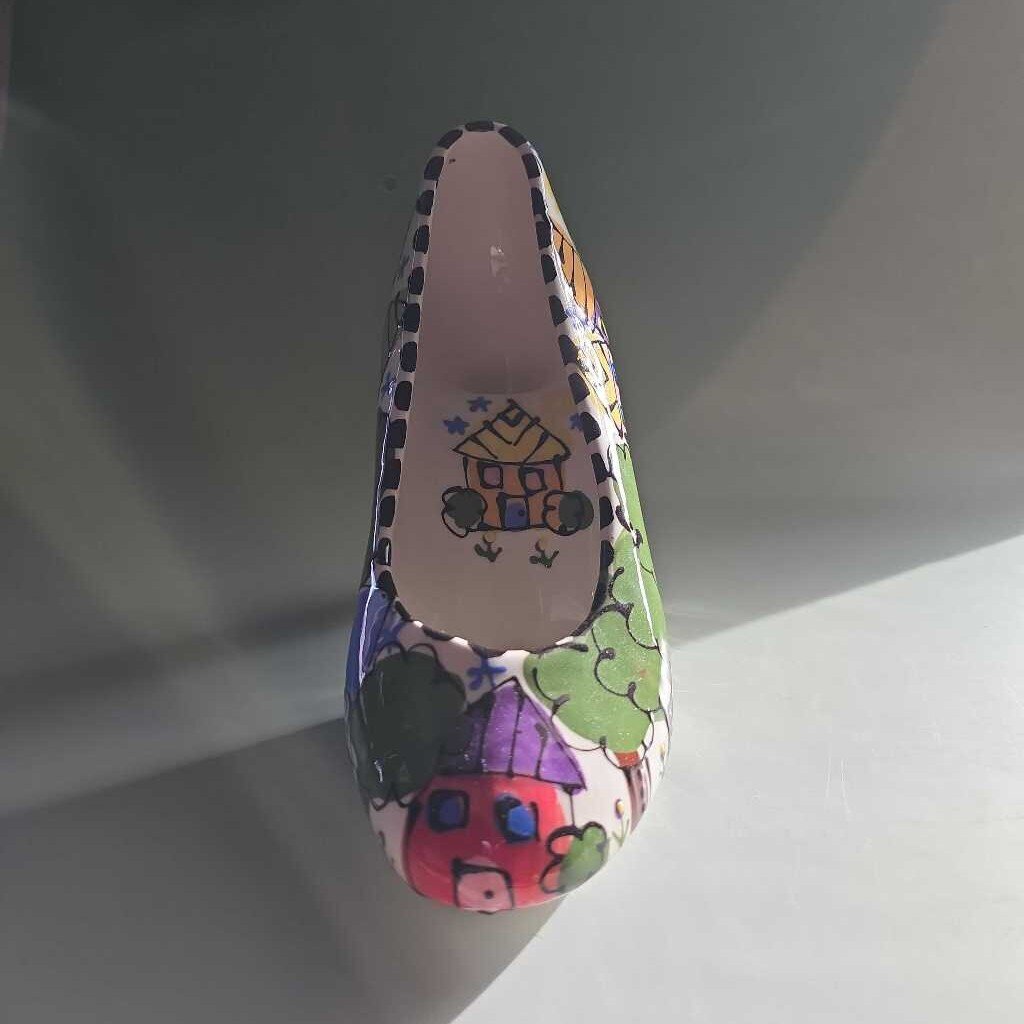 Vintage Robin Sterling Hand Painted Ceramic Shoe - Houses
