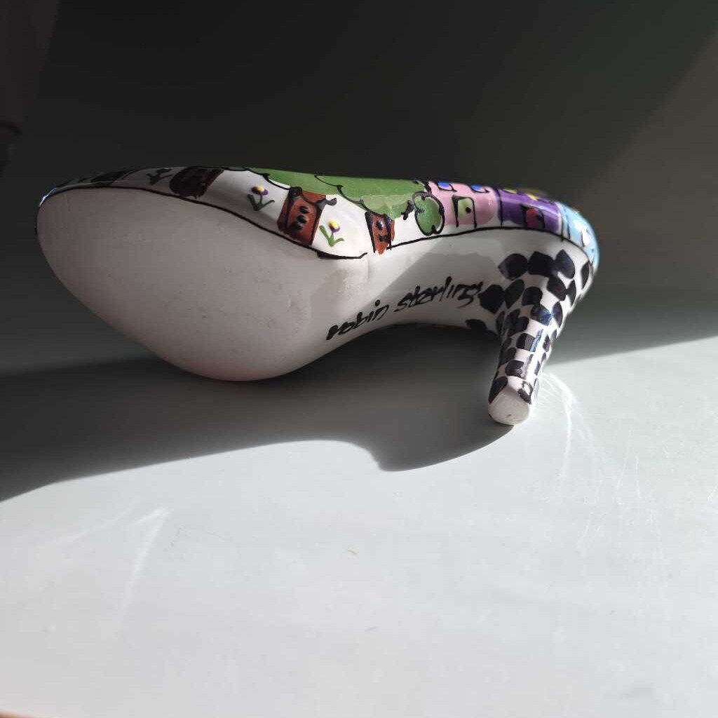 Vintage Robin Sterling Hand Painted Ceramic Shoe - Houses