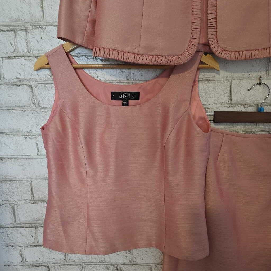 Kasper Pink 3pc Suit sz10P