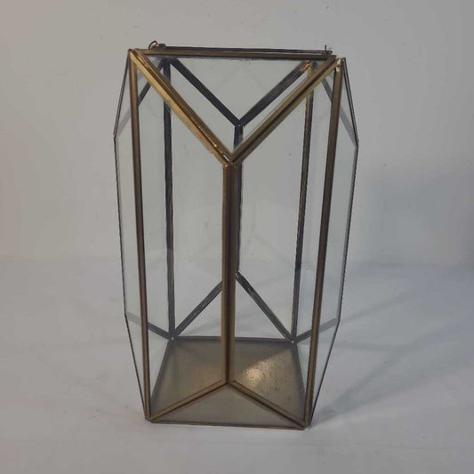 ANTIQUE BRASS/ GLASS LANTERN