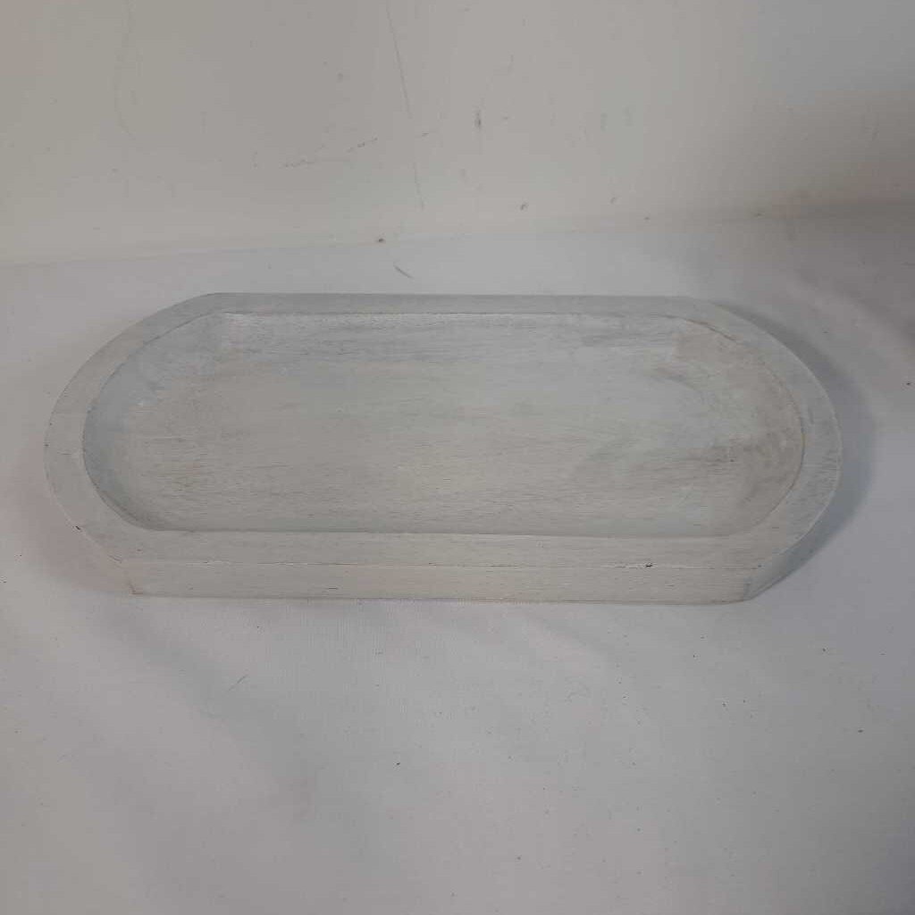 WHITE WASHED WOOD TRAY
