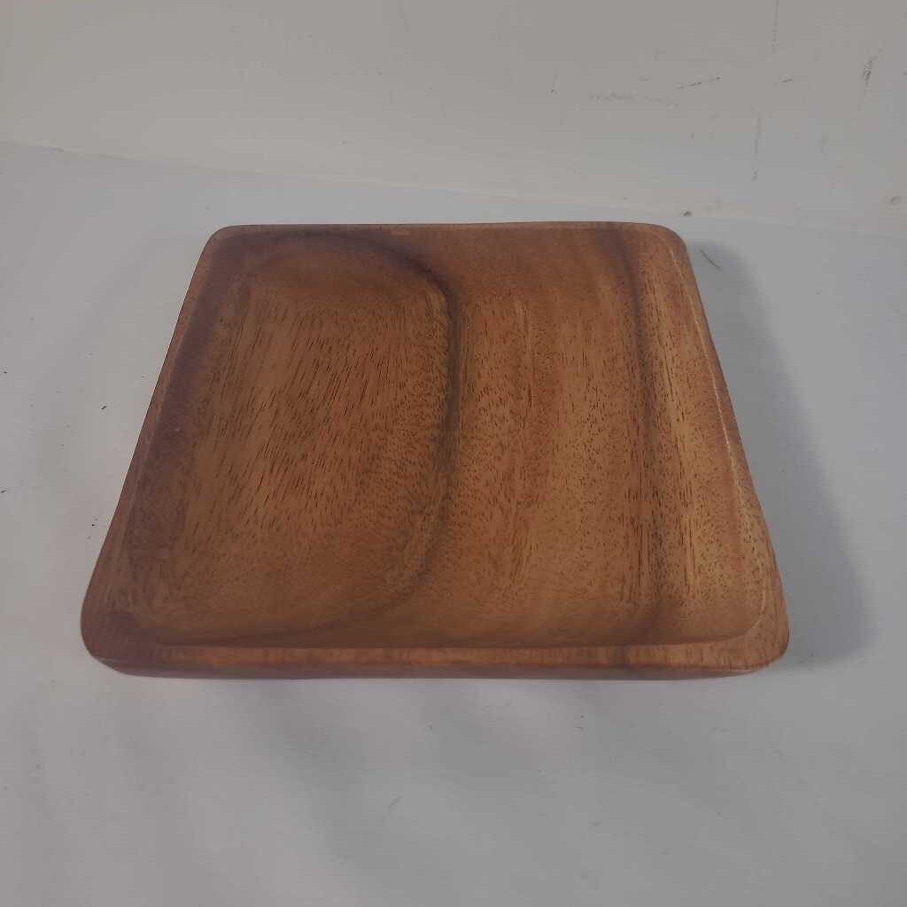 SQ WOOD PLATE