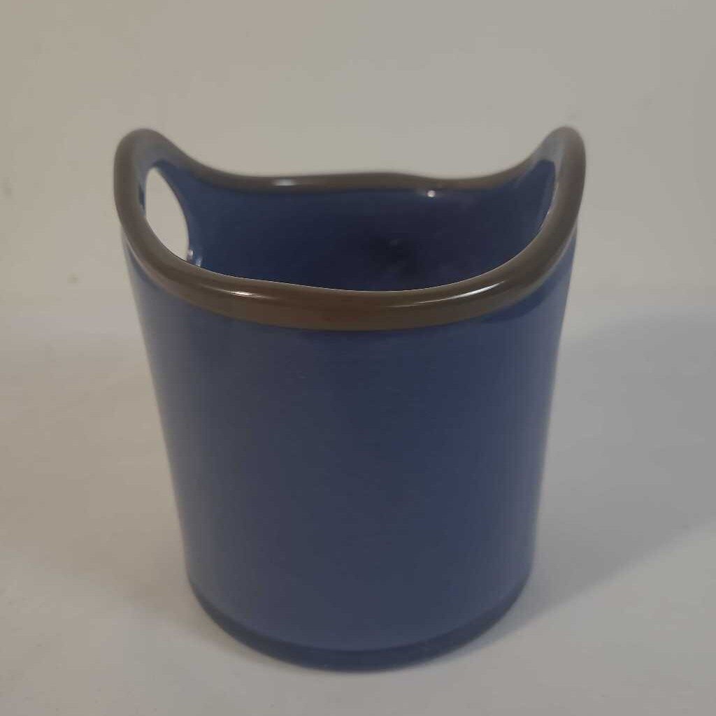 BLUE GLASS PLANTER