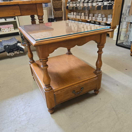 KROEHLER END TABLE W/DRAWER