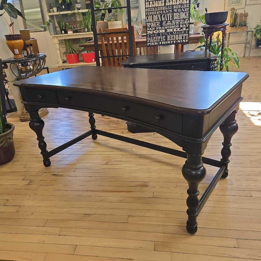 HOOKER FURNITURE WRITING DESK