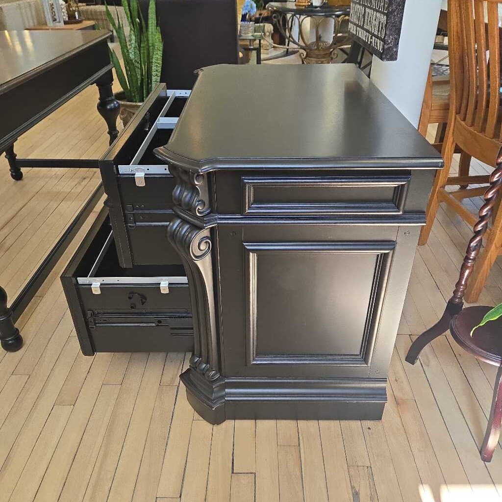 HOOKER FURNITURE TELLURIDE FILING CABINET