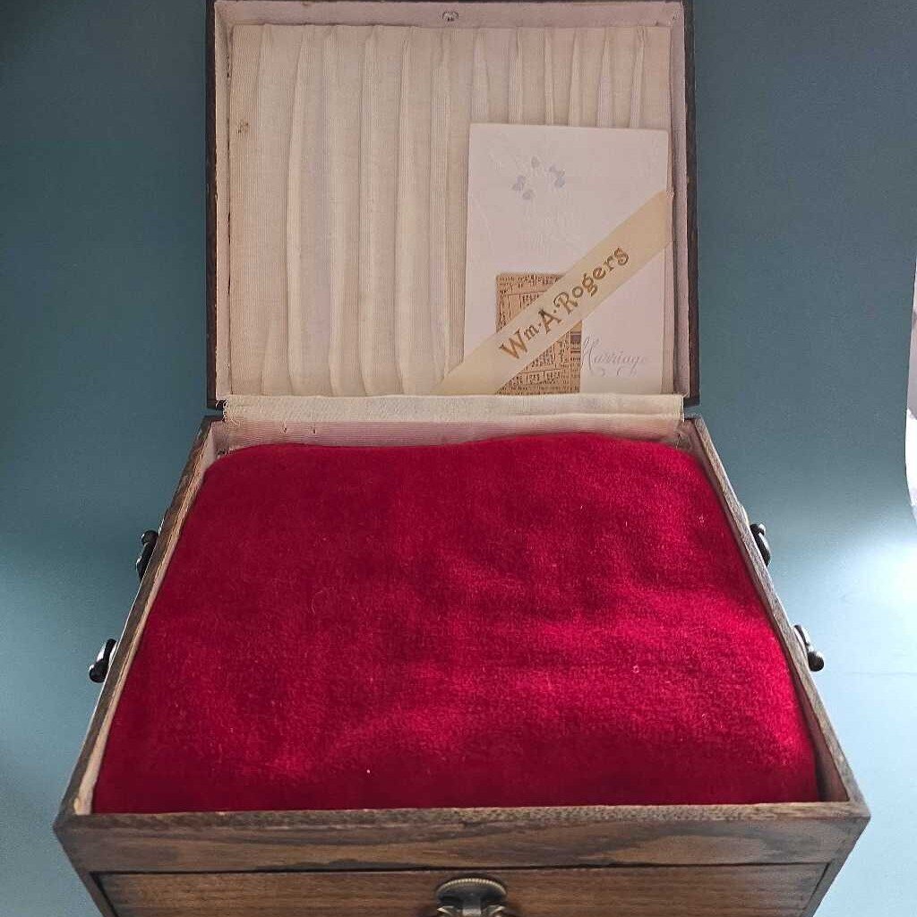 WM A Rogers Box Joint Red Lined Chest