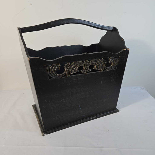 MAGAZINE HOLDER