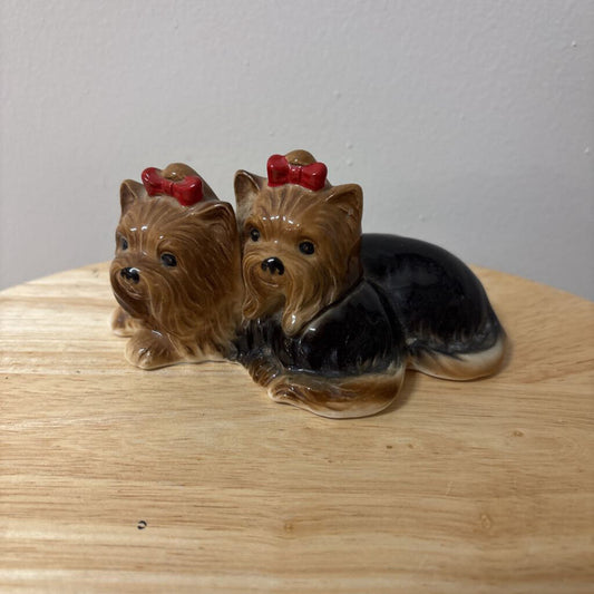 VTG YORKSHIRE TERRIER DUO BONE CHINA GIFTCRAFT TAIWAN 1970'S
