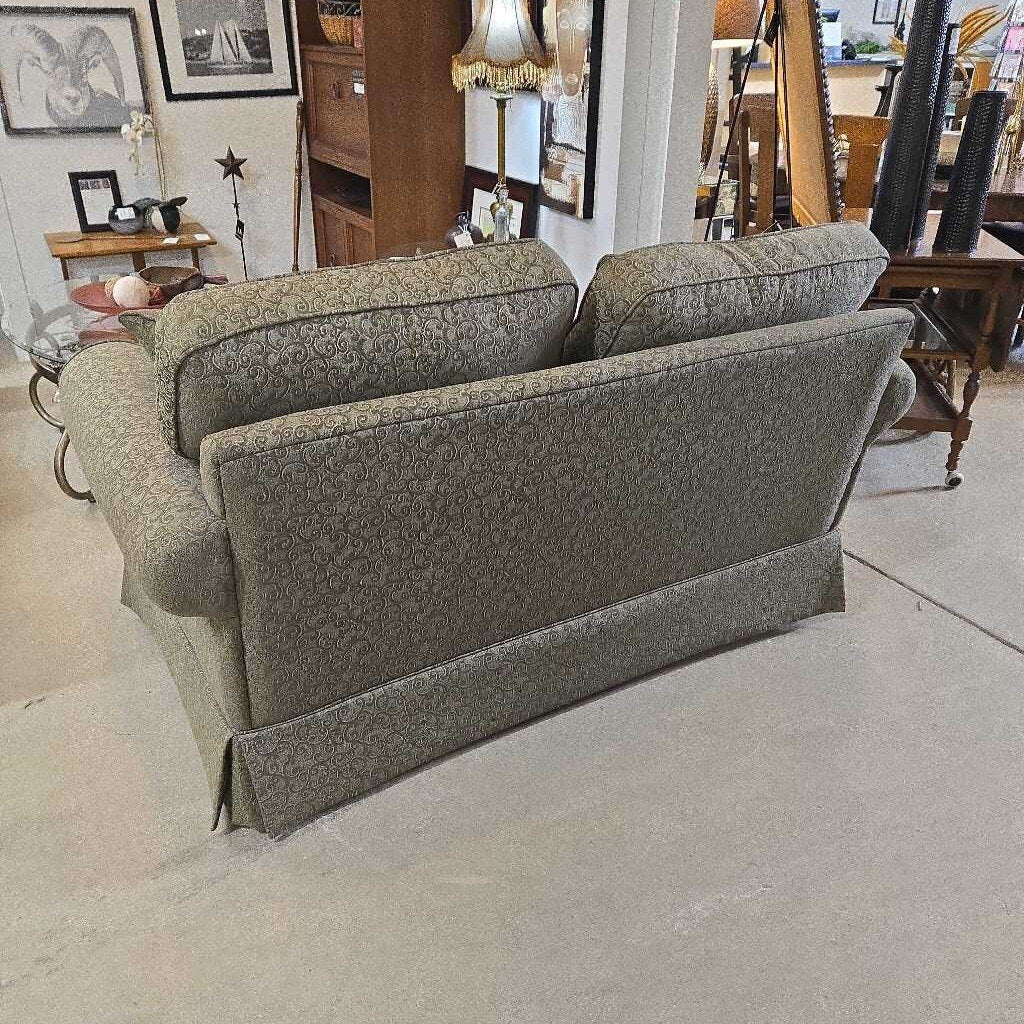 GREEN LOVESEAT