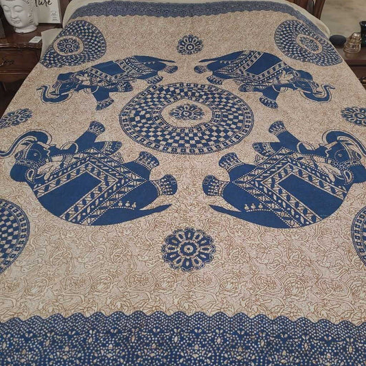ELEPHANT TAPESTRY BLANKET