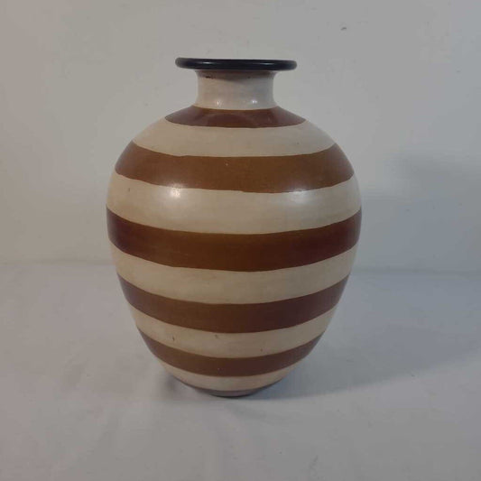 BROWN STRIPE VASE