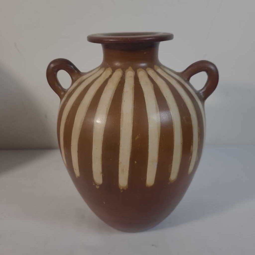 SM STRIPE VASE W/HANDLES