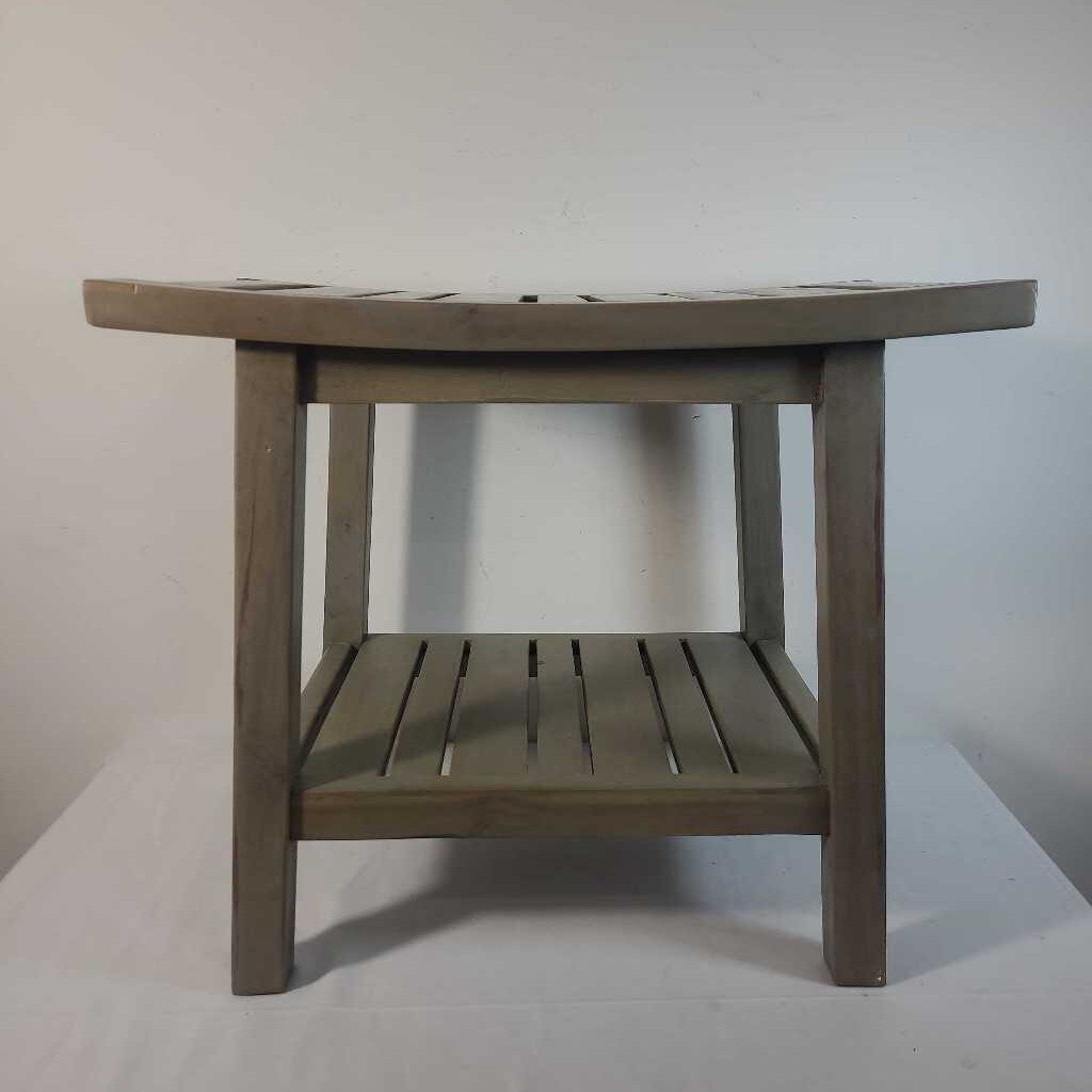 SLATTED SHOWER BENCH