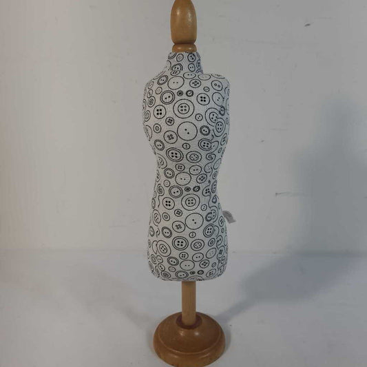 DRESSMAKER'S MODEL PIN HOLDER