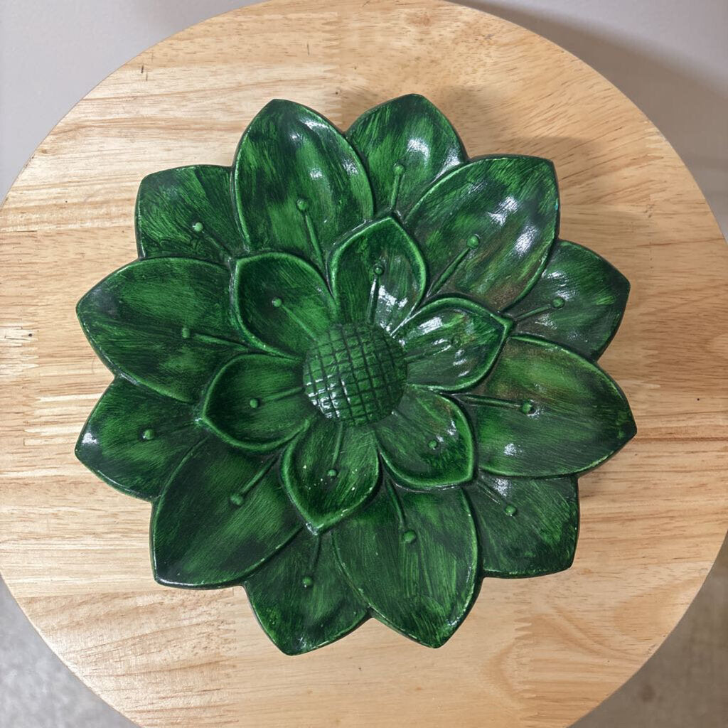 1976 Byron Molds Hand Painted Ceramic Lotus Dish