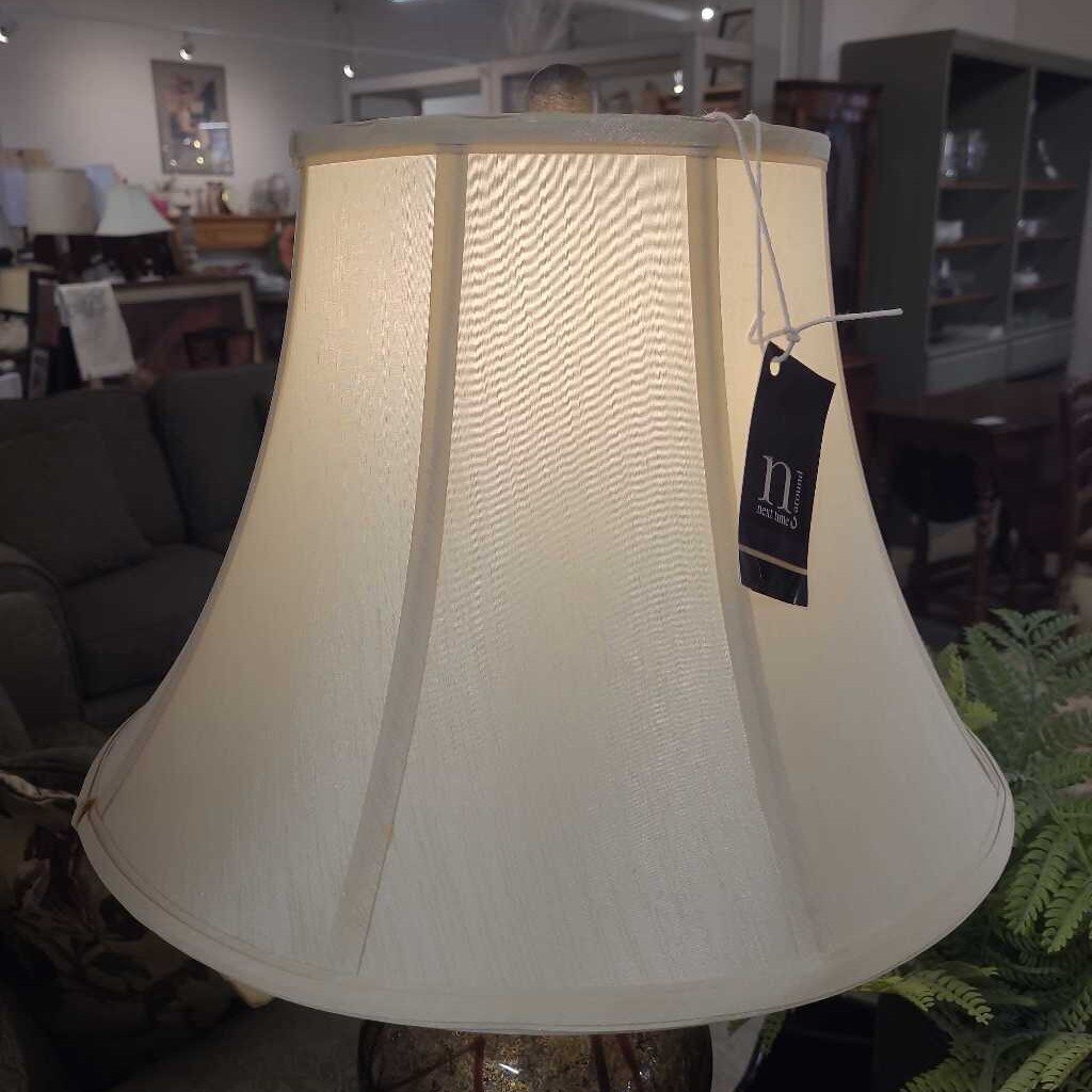 BROZE/BROWN LAMPS W/ SHADE