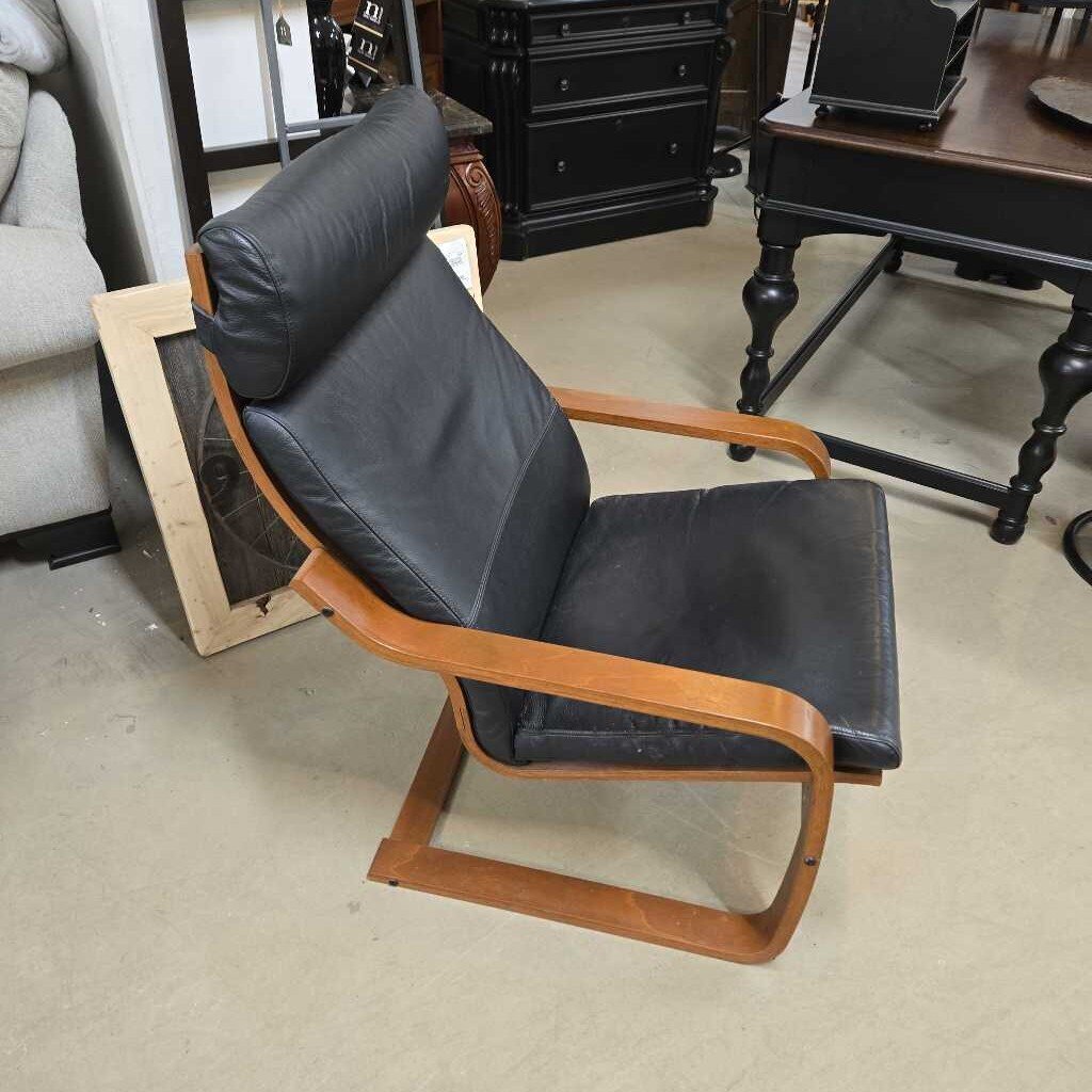 POANG ACCENT CHAIR