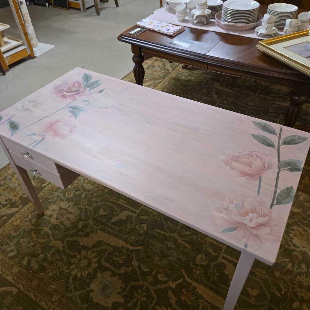 NEWLY REFINISHED PINK DESK~ERICA