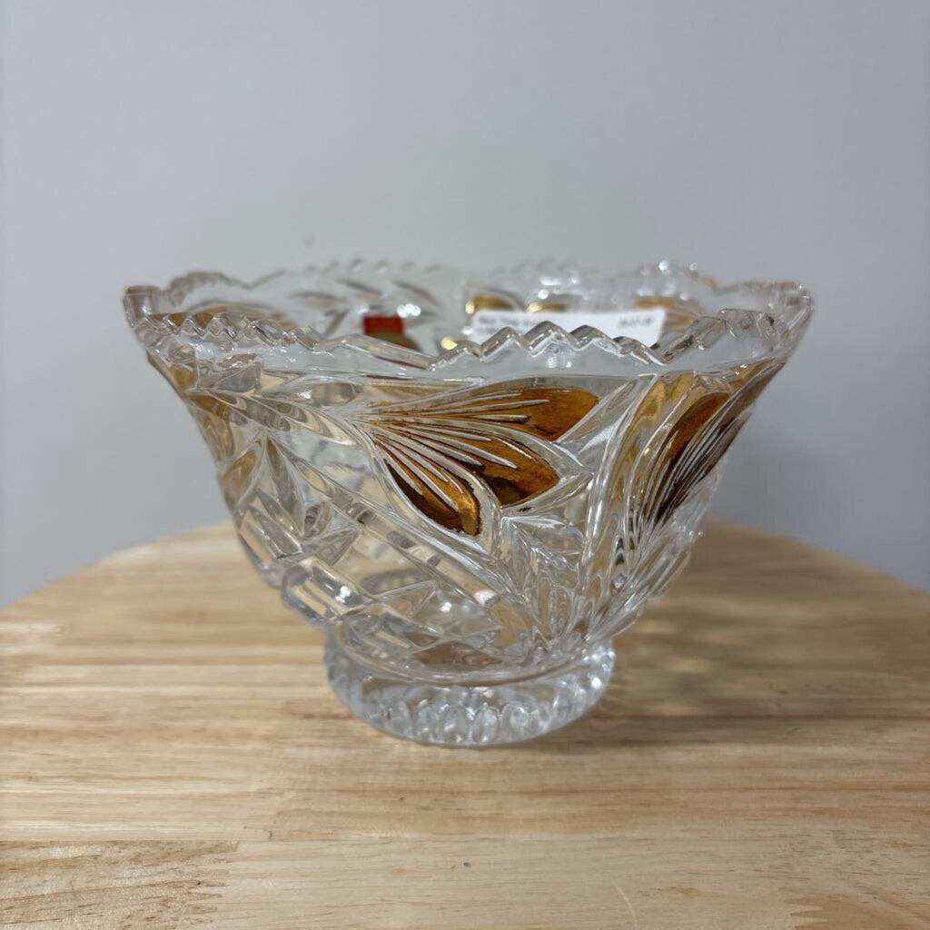 24% LEAD CRYSTAL BOWL