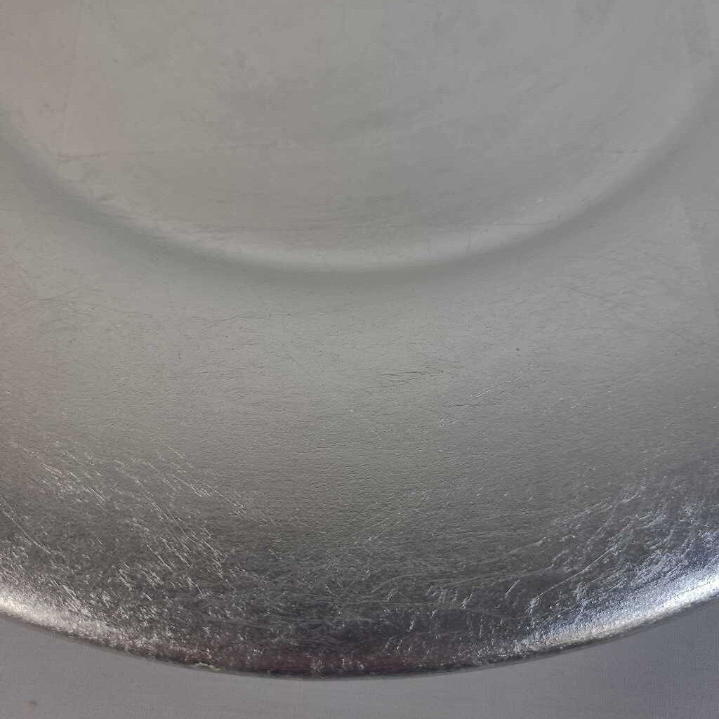 S/8 PIER 1 HEAVY SILVER LEAF CHARGERS
