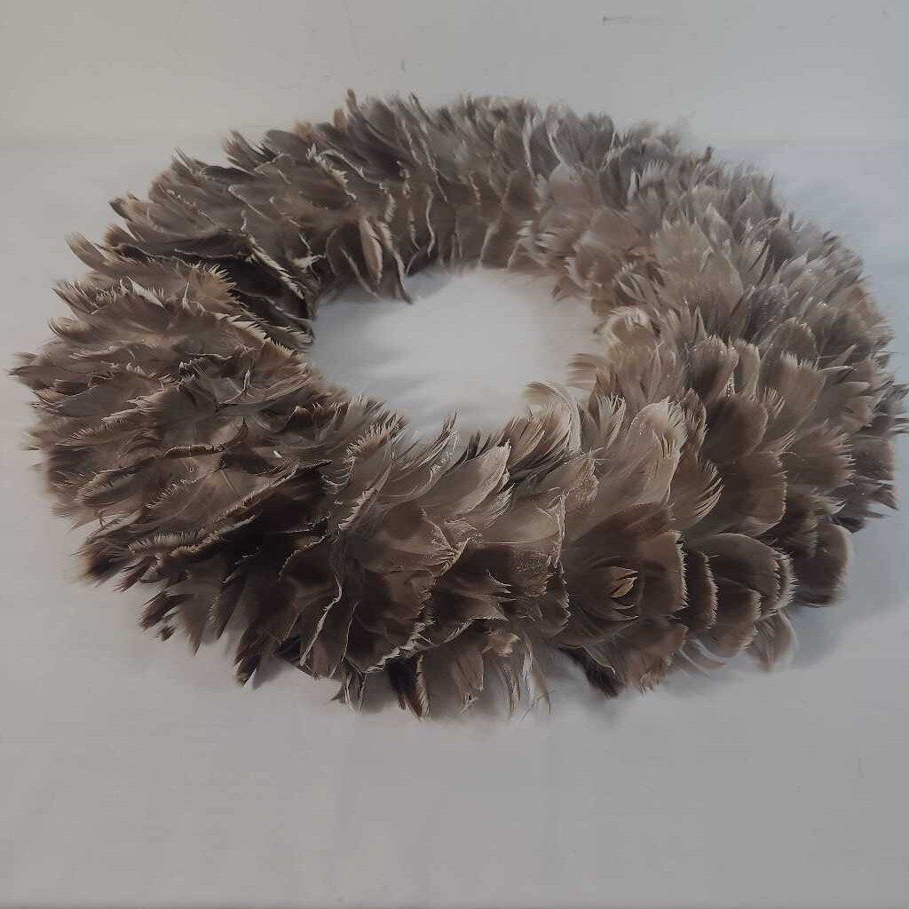 FEATHER WREATH