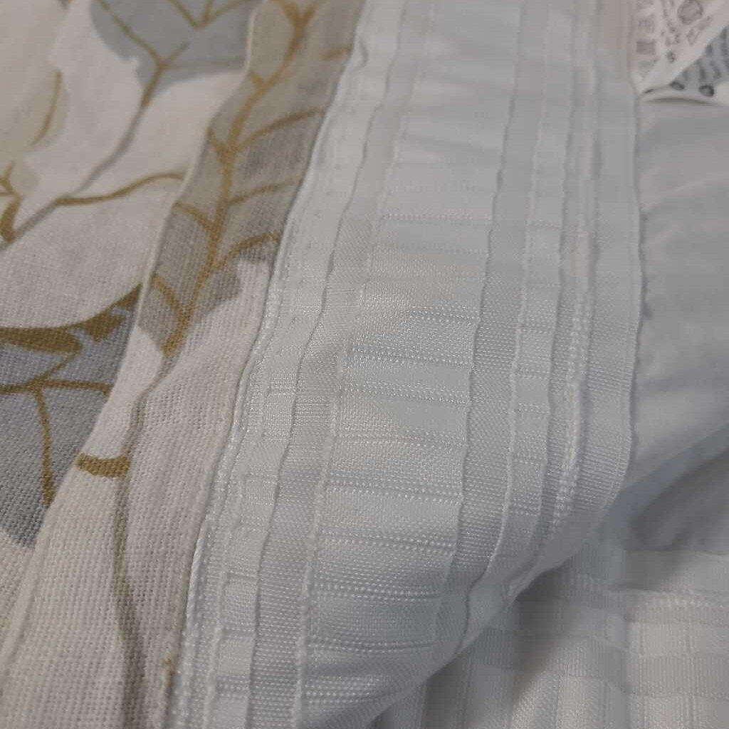 PR CURTAINS W/ LEAF PRINT