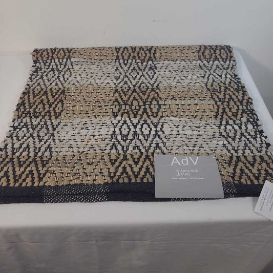 2'x 3' LEATHER AREA RUG