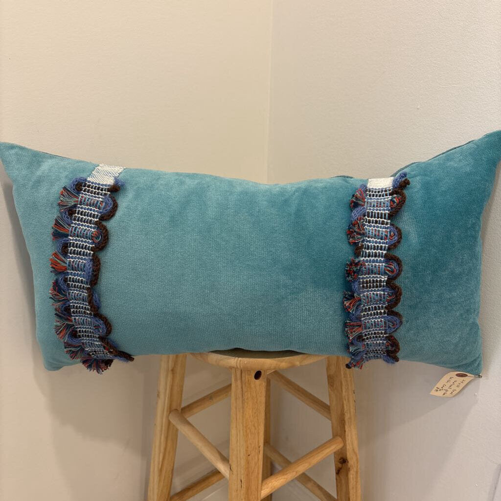 Pillow-24x12--Teal velvet with crete
