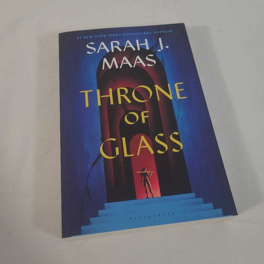 THRONE OF GLASS - SARAH J MAAS