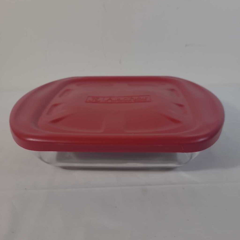 ANCHOR HOCKING SQ GLASS LIDDED DISH