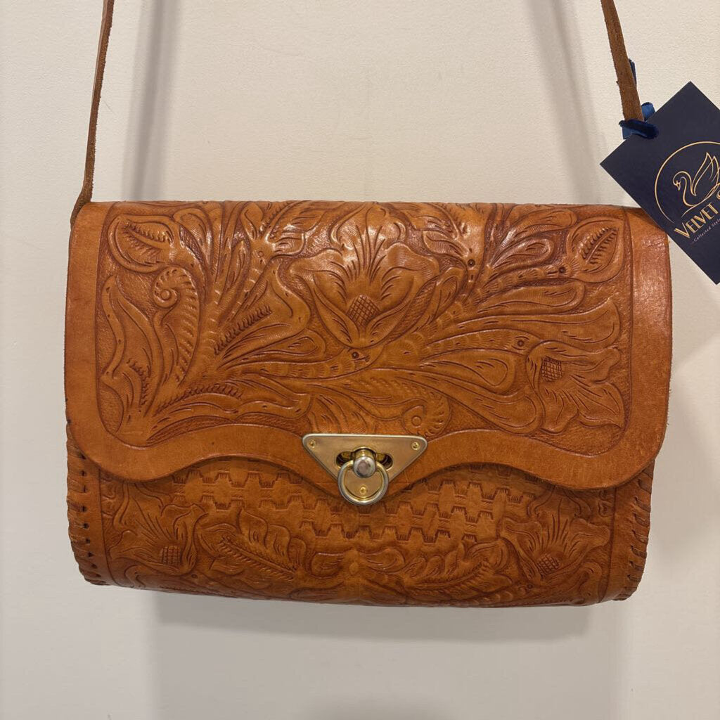 VINTAGE TOOLED LEATHER WESTERN/BOHO SHOULDER BAG
