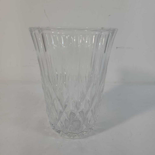 6" CRYSTAL VASE