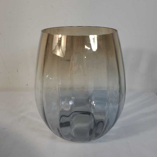TWO TONE GLASS VASE