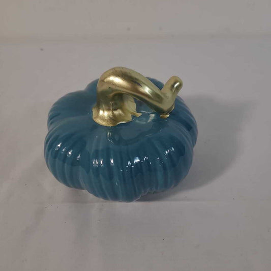 BLUE CERAMIC PUMPKIN W/GOLD STEM