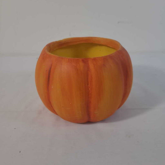 ORANGE CERAMIC PUMPKIN