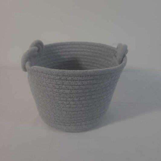 GREY FABRIC BASKET W/HANDLES