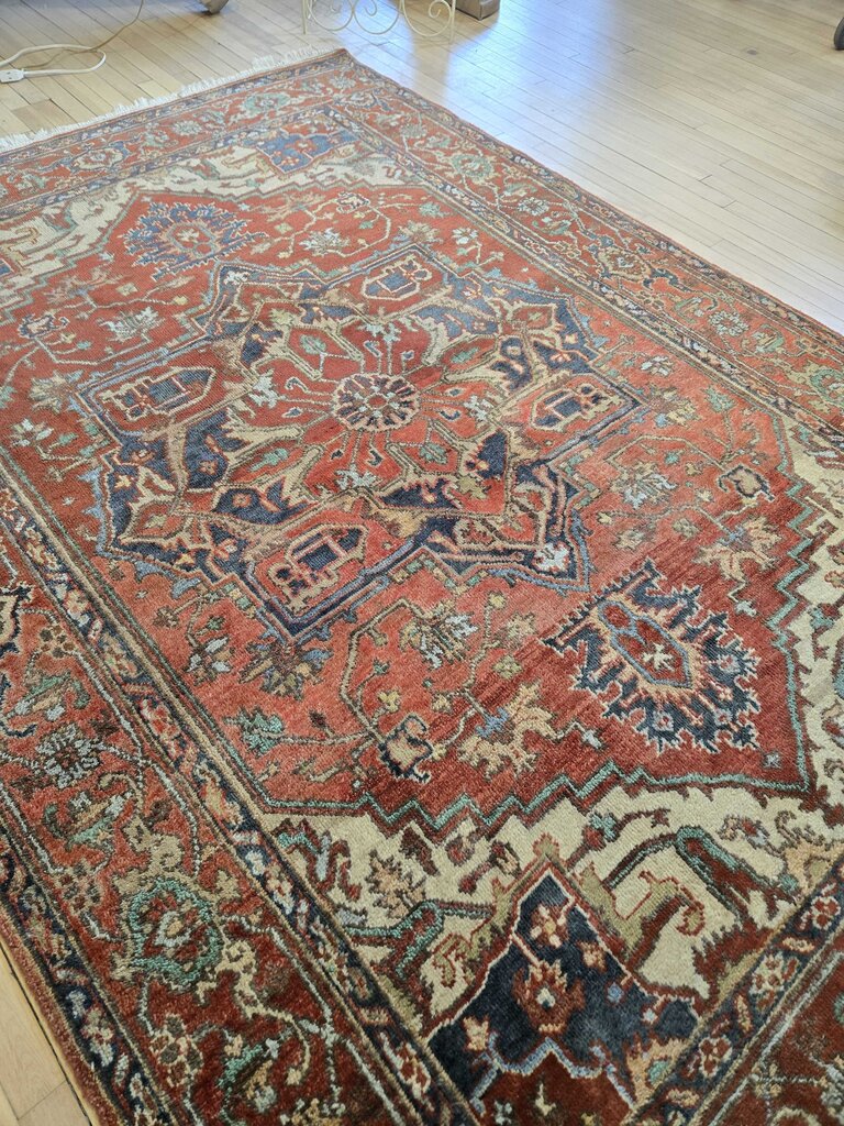 WOOL AREA RUG