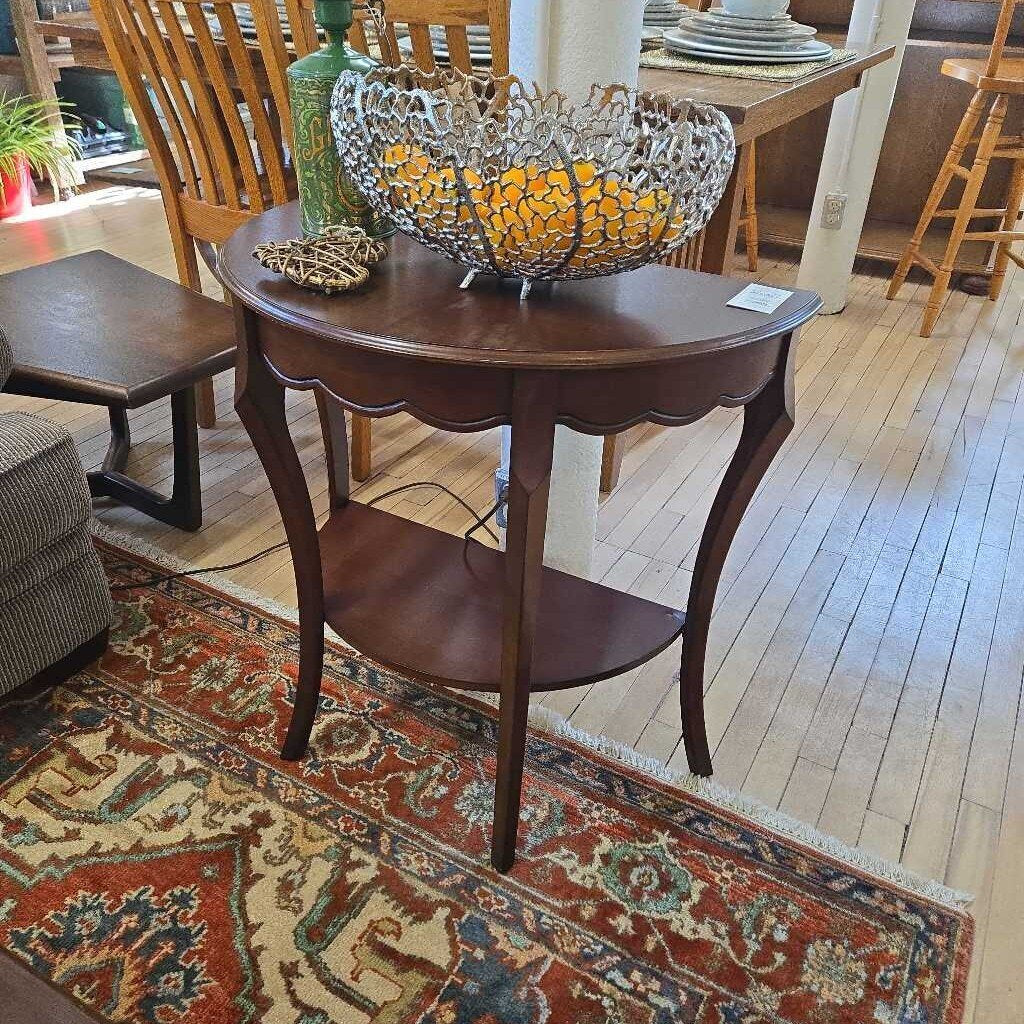 SCALLOPED 1/2 MOON TABLE