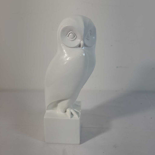 WHITE OWL
