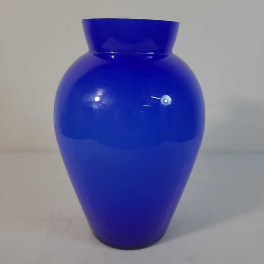 BLUE GLASS VASE