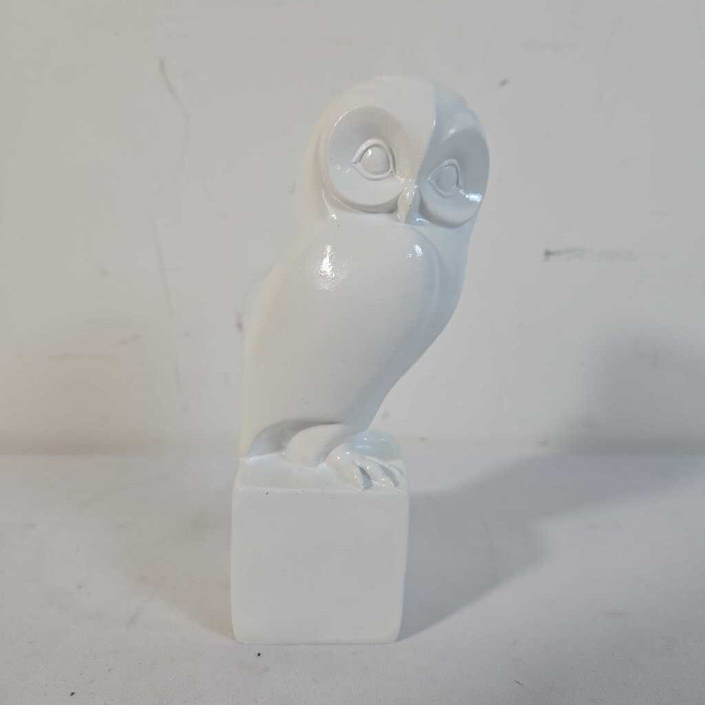 SM WHITE OWL