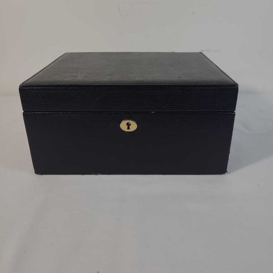 JEWELRY BOX