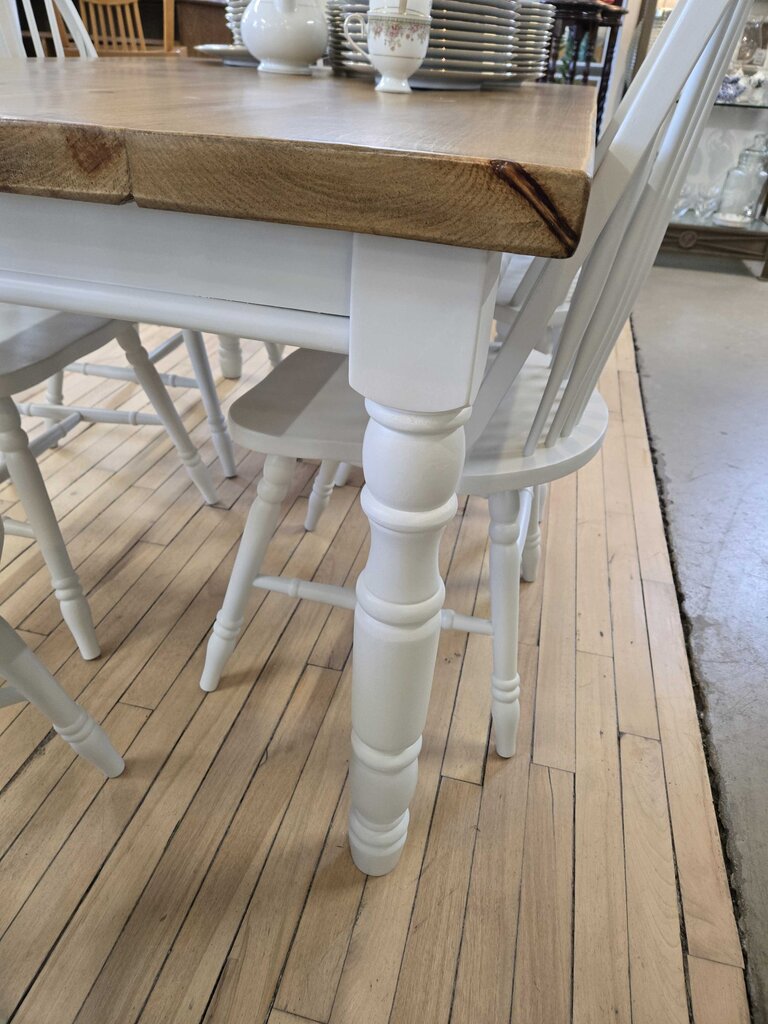 NEWLY MADE HARVEST TABLE W/6 CHAIRS